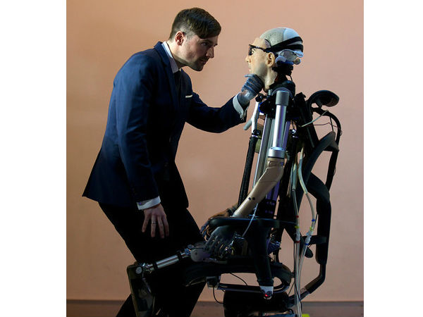 ప్రపంచపు తొలి కృత్రిమ మనిషి ‘రెక్స్’