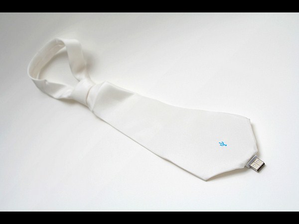  పెన్‌డ్రైవ్‌లు.. ఇలా