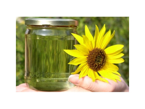  శాకాహార నూనెతో ఫోన్ గీతలు మటుమాయం (Uses For Vegetable Oil):