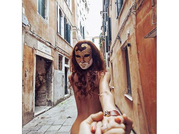 ప్రేయసితో ప్రియుడు ‘అదిరిపోయే సీన్లు’