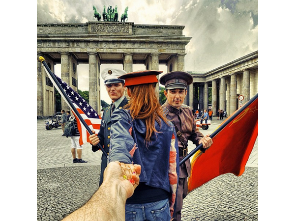 ప్రేయసితో ప్రియుడు ‘అదిరిపోయే సీన్లు’