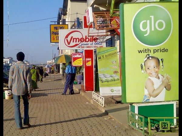 మొబైల్ యూజర్లు ‘ఏఏ దేశంలో ఎంతెంత’..?