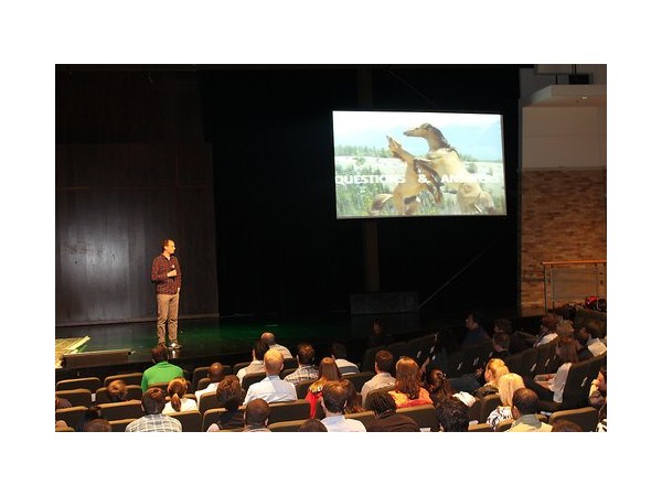 కంపెనీ కేక, మరి ఉద్యోగం..?