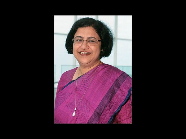 కార్పొరేట్ మహిళా‘మణులు’