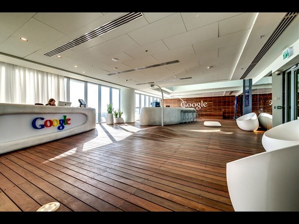 చూడండి.. ఎక్కడికో వెళ్లిపోతారు!!