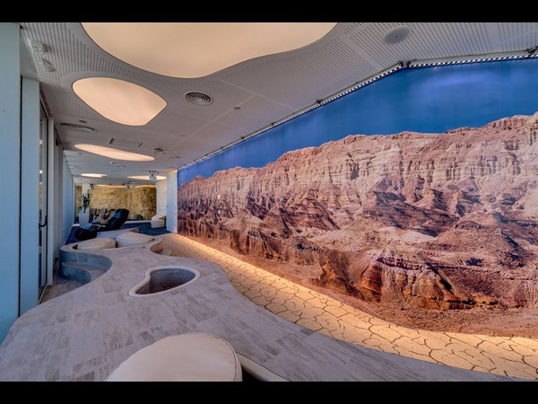 చూడండి.. ఎక్కడికో వెళ్లిపోతారు!!