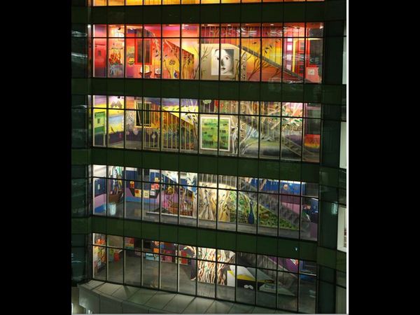 ఎయిర్‌టెల్ ఇండియా ఆఫీస్ (అద్దాల ప్రపంచం)