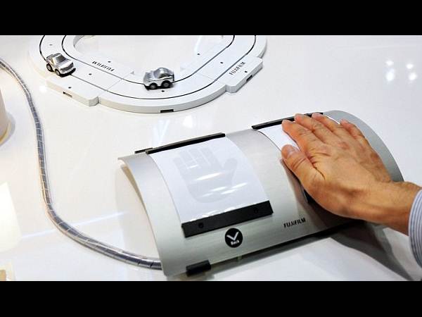 30 స్మార్ట్‌ఫోన్ ఛార్జర్లు (మీరెన్నడూ చూడనివి)