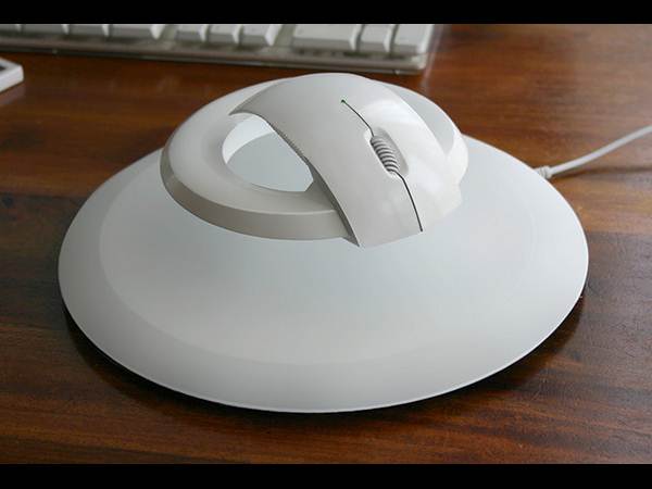 గాలిలో తేలే కంప్యూటర్ మౌస్!