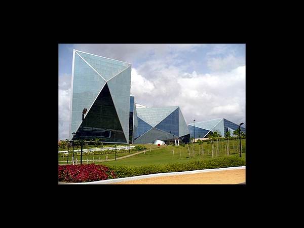 అదిరిపోయే ఐటీ కంపెనీల బిల్డింగ్‌లు (టాప్-30)