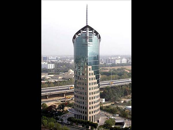 అదిరిపోయే ఐటీ కంపెనీల బిల్డింగ్‌లు (టాప్-30)