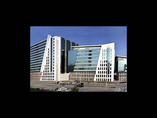 అదిరిపోయే ఐటీ కంపెనీల బిల్డింగ్‌లు (టాప్-30)