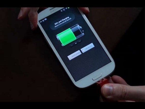 ప్రపంచపు అతిచిన్న సెల్‌ఫోన్ ఛార్జర్!