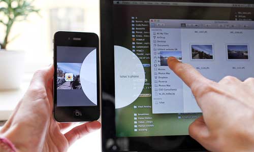 How to Transfer Files From a Laptop to an Android Device