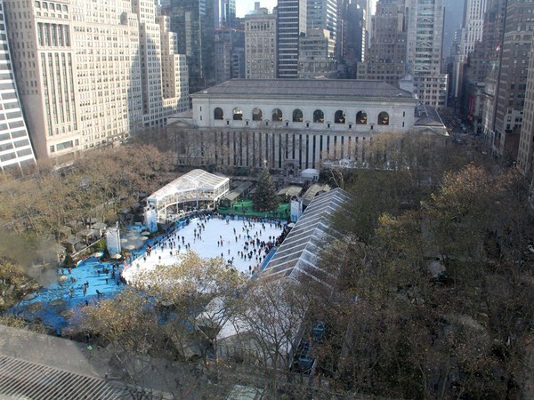 ఆన్‌లైన్ ఆహార పంపిణీ సర్వీస్ ‘సీమ్‌లెస్’ (నేటి మన ఫోటో టూర్)