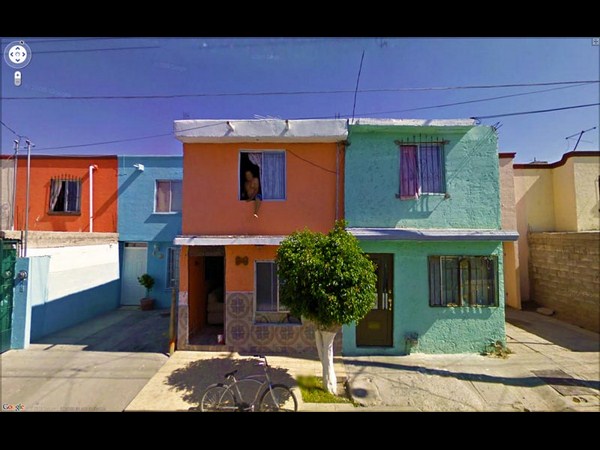  కెమెరాకు ఇలా దొరికిపోయారు..!