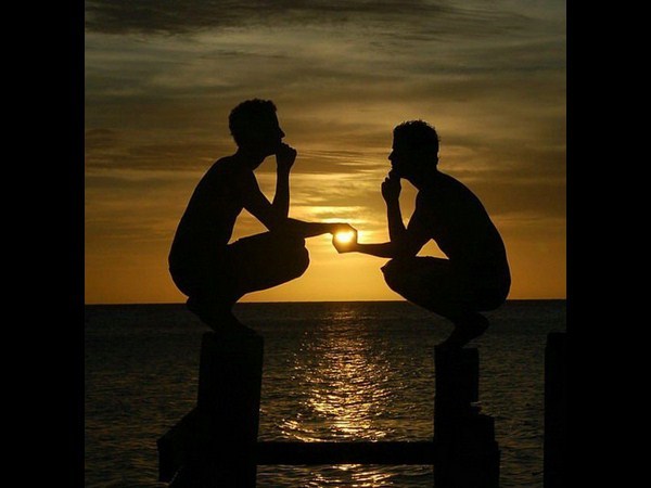 ష్.. తప్పుగా అనుకోవద్దే!!