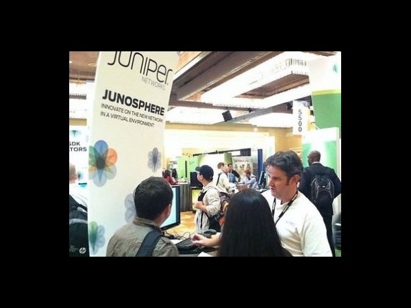 జూనీపర్ నెట్‌వర్క్స్ (Juniper Networks):