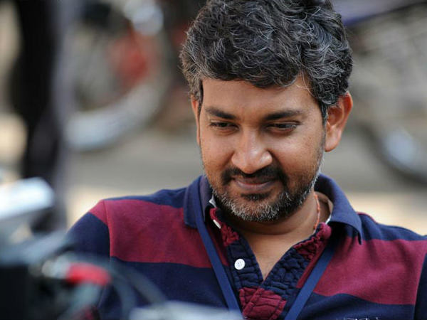 ప్రముఖ తెలుగు దర్శకుల ట్విట్టర్ ఇంకా ఫేస్బుక్ అకౌంట్ల వివరాలు