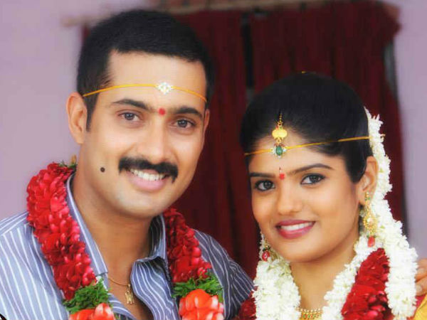 ఫేస్బుక్లో హల్చల్ చేస్తున్న తెలుగు సినీ తారల అరుదైన ఫోటోలు!!