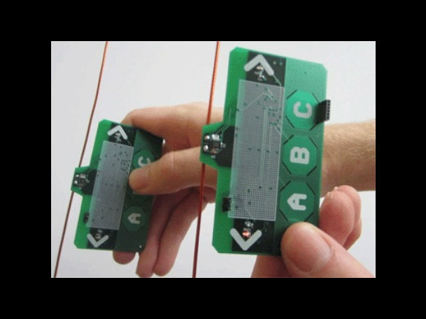 Battery-free wireless could send text messages after your phone dies