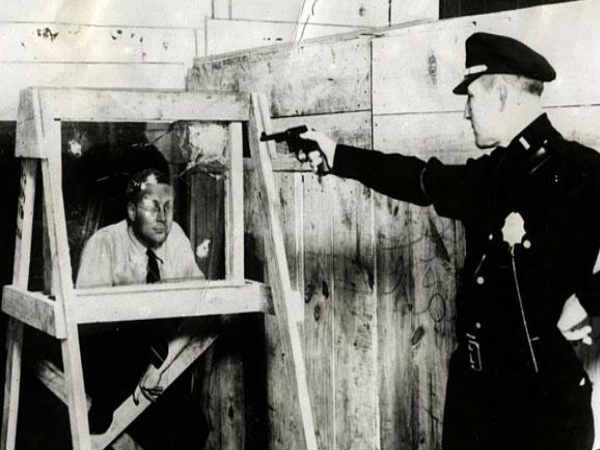 Bulletproof Glass (New York, 1931)