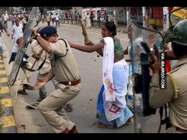 ఈ ఫన్నీ ఫోటోలను చూసి రిలాక్స్ అవ్వండి!
