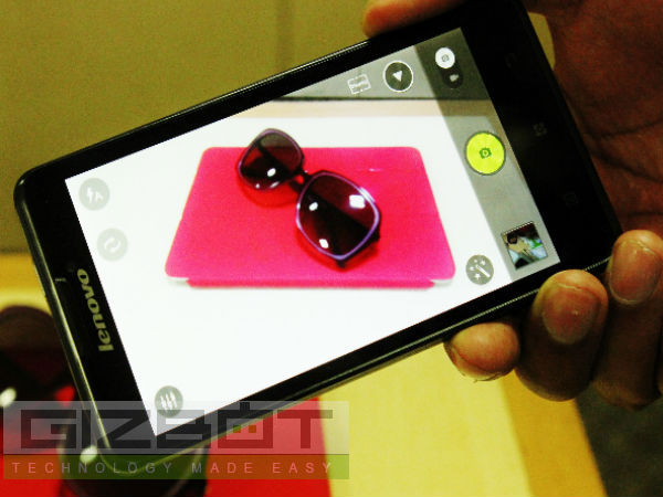 #10 కెమెరా (Camera):