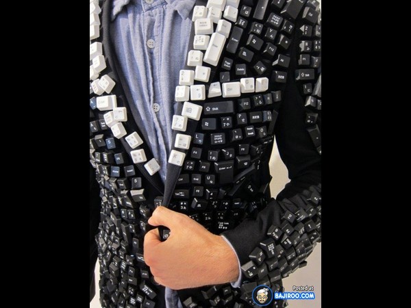 ఇంటర్నెట్‌లో హల్‌‍చల్ చేస్తున్న కామెడీ ఫోటోలు!