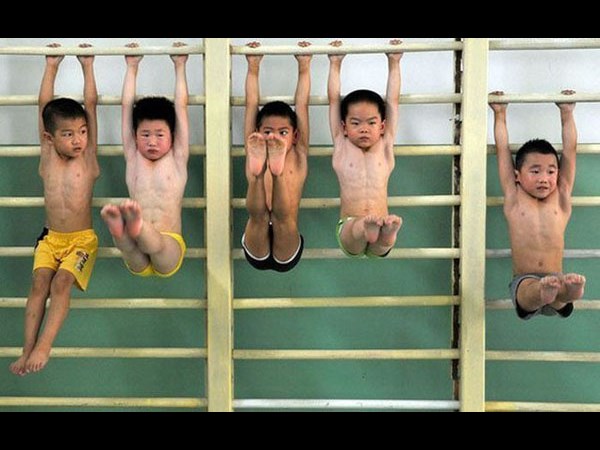 సోషల్ నెట్‌వర్కింగ్ సైట్‌లలో హల్ చల్ చేస్తున్న ఆసక్తికర ఫోటోలు