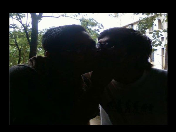 ఇంటర్నెట్‌లో ‘గే సెక్స్' రభస