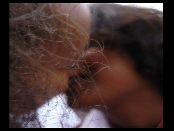 ఇంటర్నెట్‌లో ‘గే సెక్స్' రభస