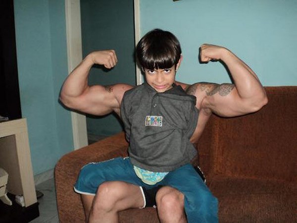 ఇంటర్నెట్‌లో హల్‌చల్ చేస్తున్న పలు ఆసక్తికర ఫోటోలు