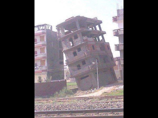 నవ్వులు పూయిస్తున్న సోషల్ మీడియా సిత్రాలు