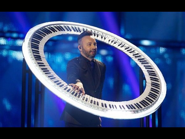 సోషల్ మీడియా సూపర్ కూల్ ఫోటోలు!