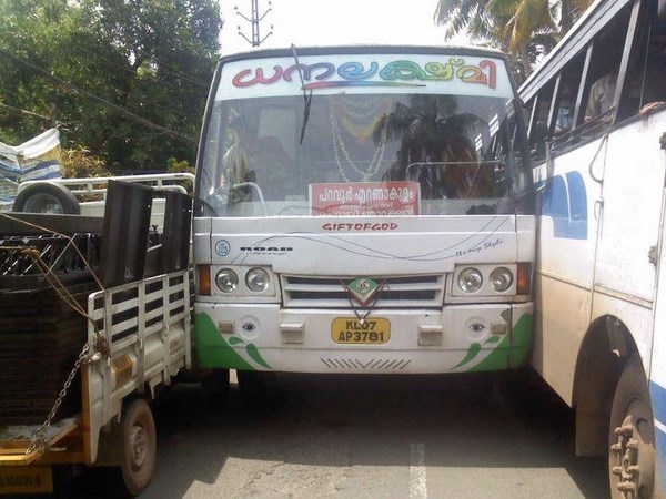 సోషల్ మీడియాలో చూడముచ్చటైన చిత్రాలు