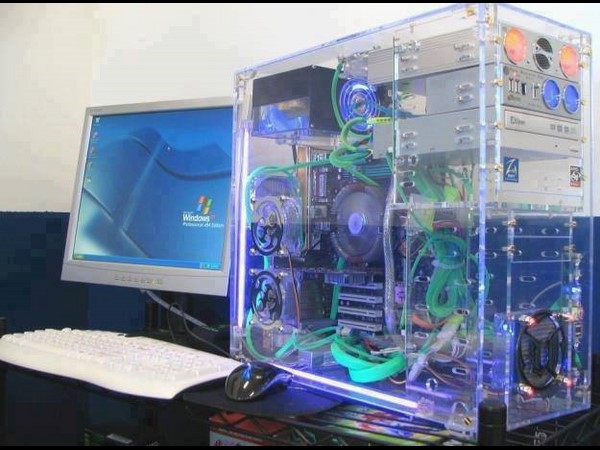 ఇంటర్నెట్‌లో క్రేజీ సోషల్ మీడియా ఫోటోలు