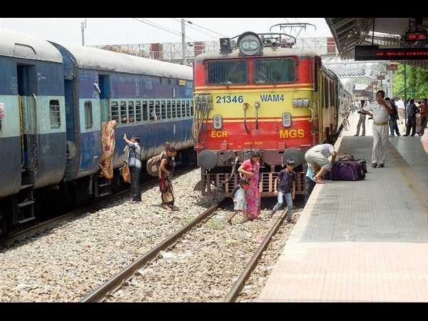 ట్రెండింగ్ సోషల్ మీడియాలో థ్రిల్లింగ్ ఫోటోలు!