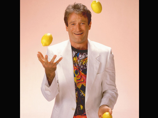  రాబిన్ విలియమ్స్ ఆత్మహత్య.. ట్విట్టర్ ద్వారా సెలబ్రెటీల సంతాపం