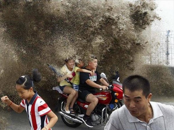 సోషల్ మీడియాలో హల్‌చల్ చేస్తన్న వినూత్న చిత్రాలు