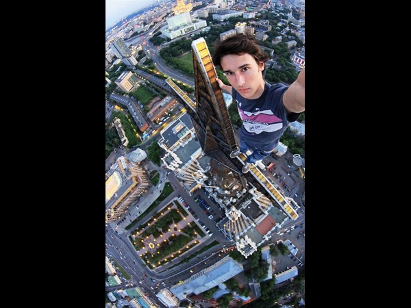 30 భయానక సెల్ఫీ చిత్రాలు!