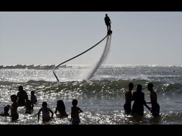 సోషల్ మీడియా.. భిన్న కథల సారాంశం!