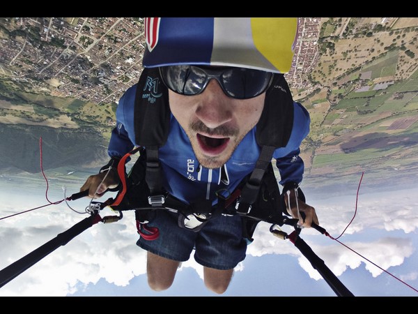 సాహస సెల్ఫీలు!