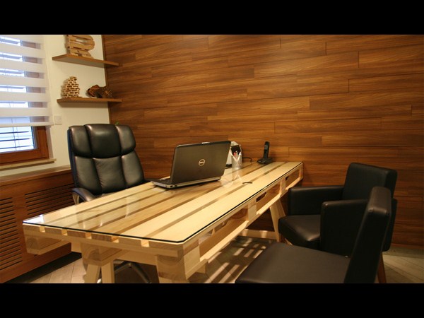 క్రియేటివ్ కంప్యూటర్ వర్క్ స్టేషన్‌లు