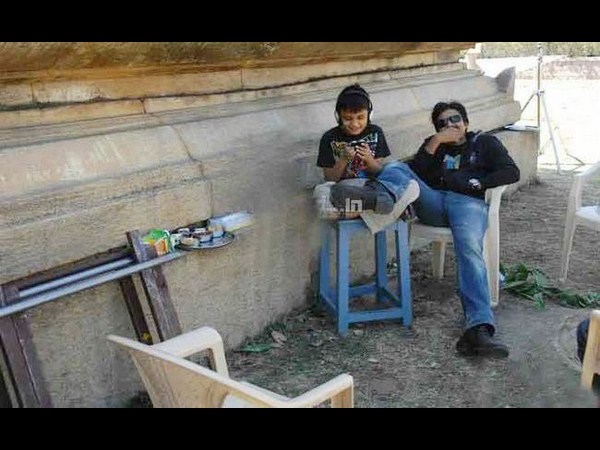 సోషల్ మీడియాలో హల్ చల్ చేస్తున్న పవన్ కళ్యాణ్ అరుదైన చిత్రాలు