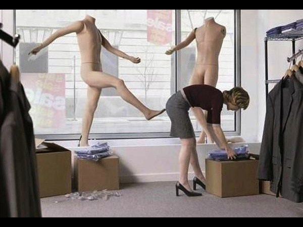 కెమెరాకు చిక్కిన విచిత్ర ఫోటోలు!!