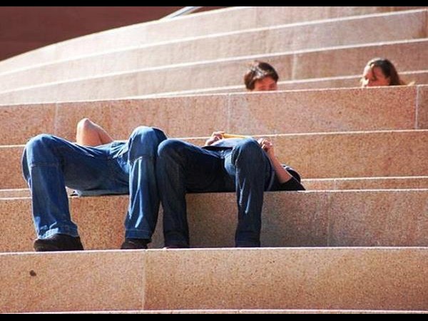 కెమెరాకు చిక్కిన విచిత్ర ఫోటోలు!!