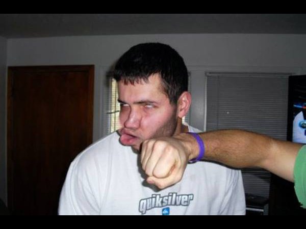 కెమెరాకు చిక్కిన విచిత్ర ఫోటోలు!!