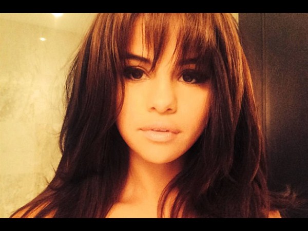 పిచ్చెక్కిస్తున్న... ‘సెల్ఫీ' భామలు