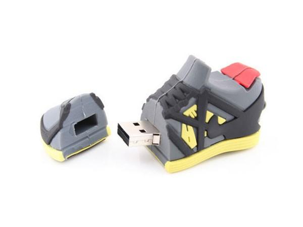  క్రియేటివ్ ‘పెన్‌‌డ్రైవ్’ మోడల్స్